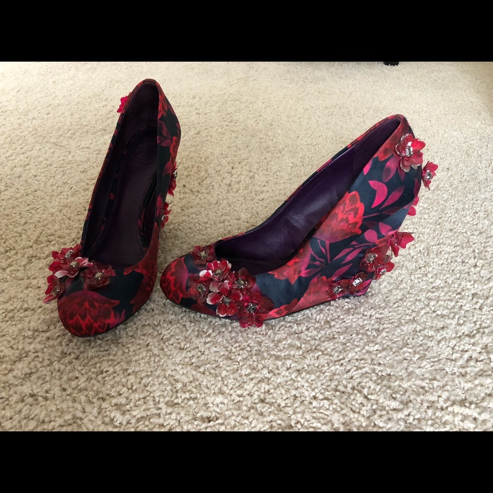 Floral Tory Burch Wedges Size 8.5